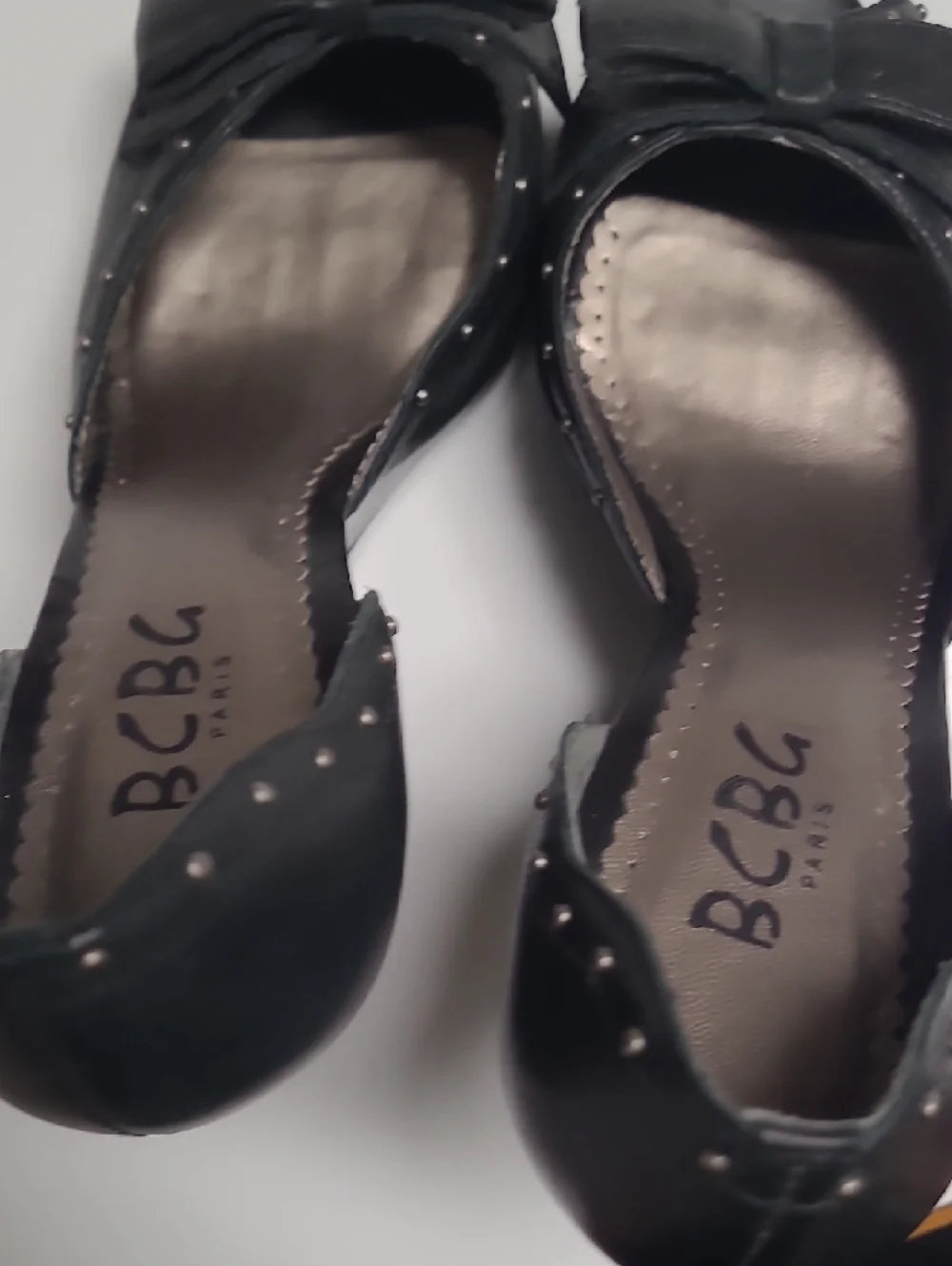 BCBG Paris Vintage Leather Black Peep-Toe Bow Wedge Heels - Size 37.5-EU&7.5-US